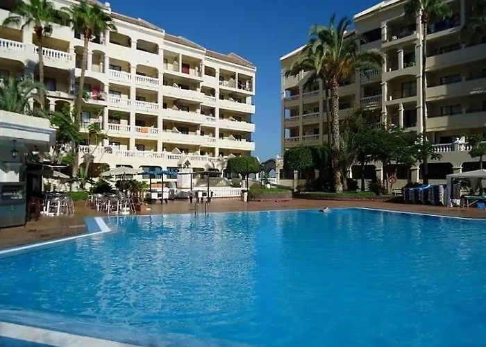 Panoramic 2 Bed Penthouse *
