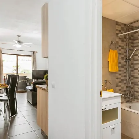 Panoramic 2 Bed Penthouse *