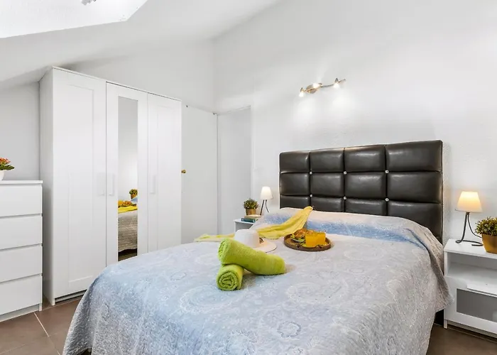Panoramic 2 Bed Penthouse