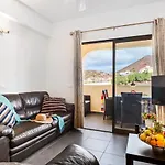 Panoramic 2 Bed Penthouse Апартаменты