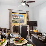 Panoramic 2 Bed Penthouse Лос Кристианос