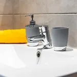Panoramic 2 Bed Penthouse Апартаменты *